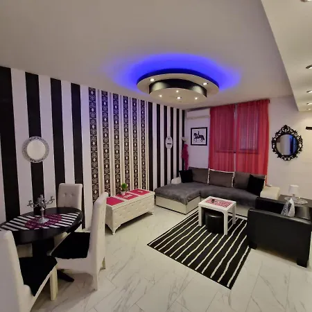 Apartment Black & White